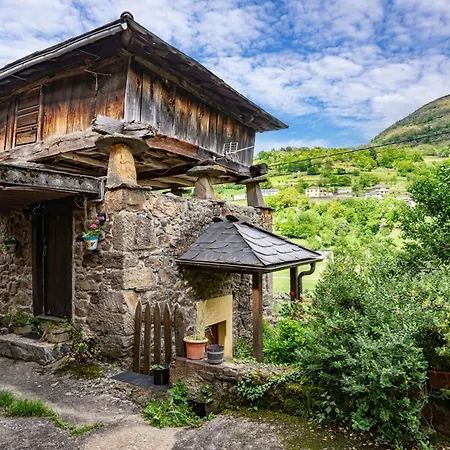 Casa Bartolin Gedrez
